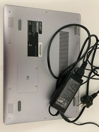 Portátil Medion Gris Táctil (Sin Placa Base)
