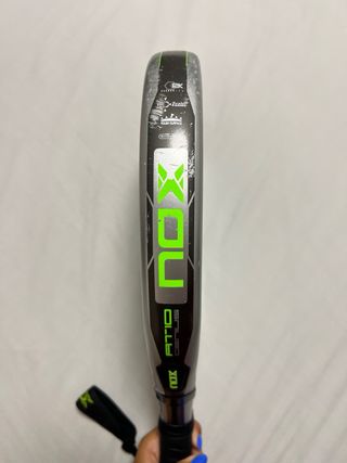 Pala de pádel NOX AT10 Genius