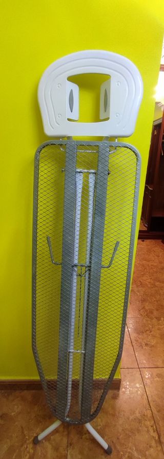 Tabla de planchar plegable