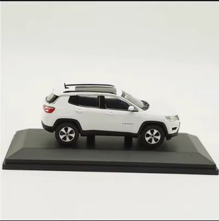 Jeep Compass 1:43 Blanco