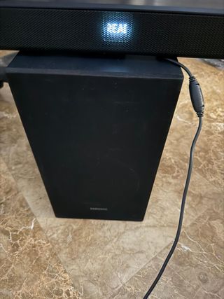 Samsung Barra de Sonido HW-T530/ZF Negra