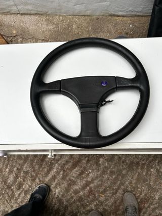 Volante clásico de SAAB Deportivo