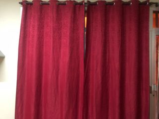 Juego de 2 cortinas rojas