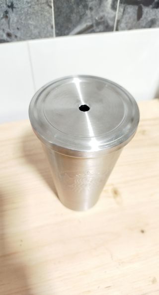 Vaso Starbucks Acero 0.5L con Tapa