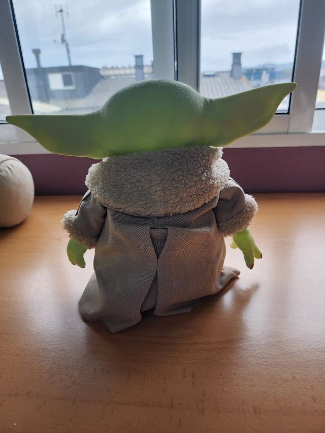 Muñeco Baby Yoda Peluche