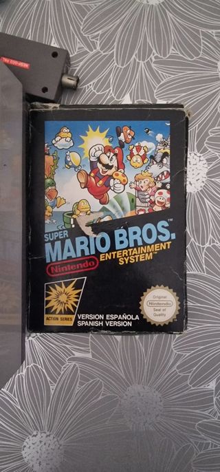 Nintendo NES 1992 Beige