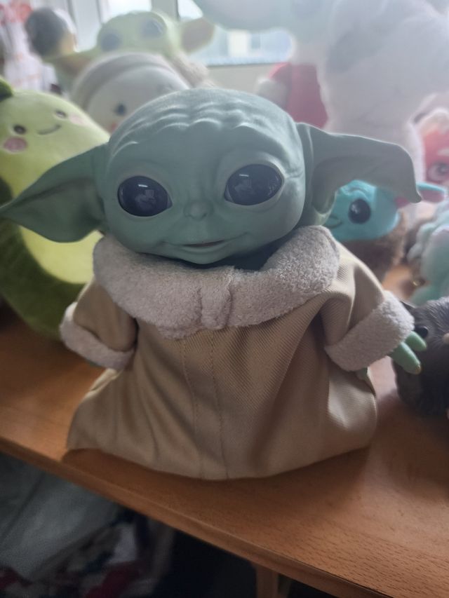 Baby Yoda Interactivo