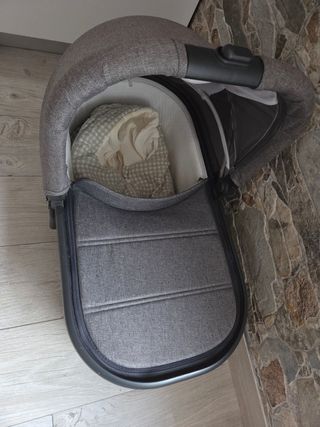 Capazo Uppababy Cruz Gris