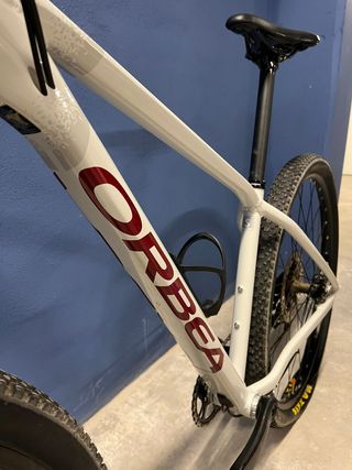 Bicicleta Orbea Alma H30 Blanca