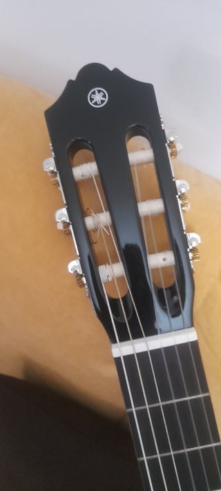 Guitarra Yamaha Negra 