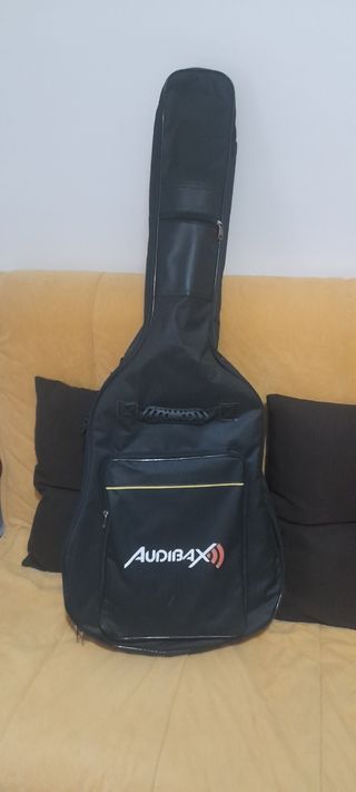 Guitarra Yamaha Negra 