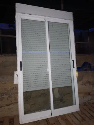 4 Balconeras aluminio