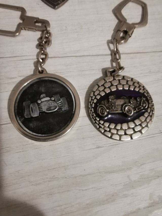 Portachiavi antichi, vari modelli