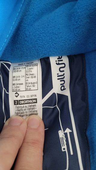 Mono de nieve de la marca Lugik, talla 24m - 3 año