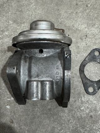 Válvula EGR Grupo VAG 038 129 637 D