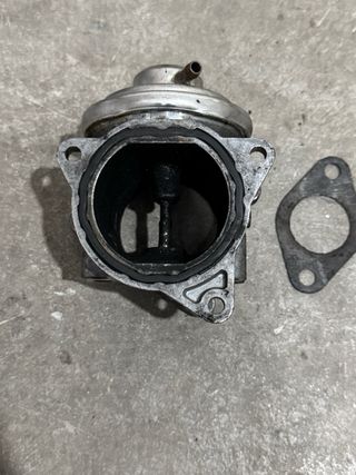 Válvula EGR Grupo VAG 038 129 637 D