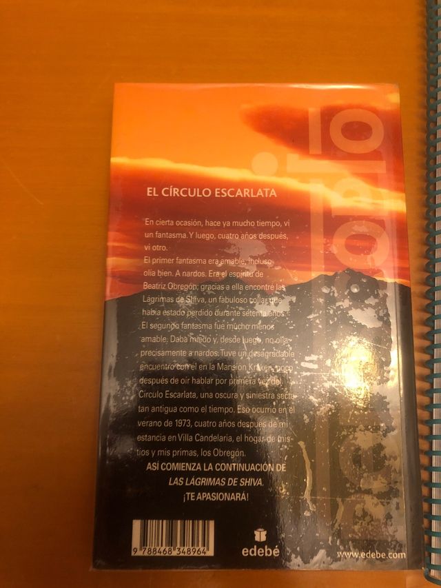 EL CÍRCULO ESCARLATA