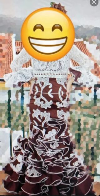 Vestido de flamenca marrón y veis