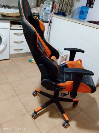 Silla Gaming Stinger Negra y Naranja