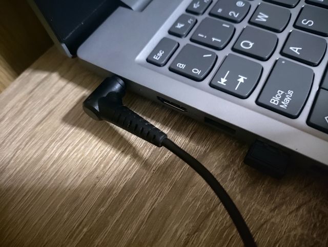 Lenovo IdeaPad S145 | 8GB RAM | SSD 256GB | AMD A6