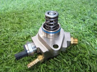 Volkswagen 96609 bomba 04e127026l up! high up! bmt