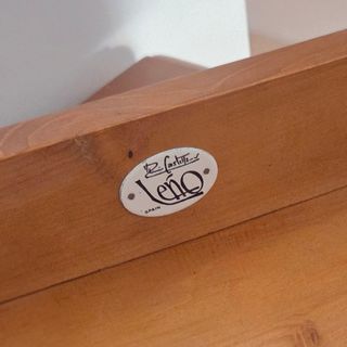Cómoda de madera con 6 cajones