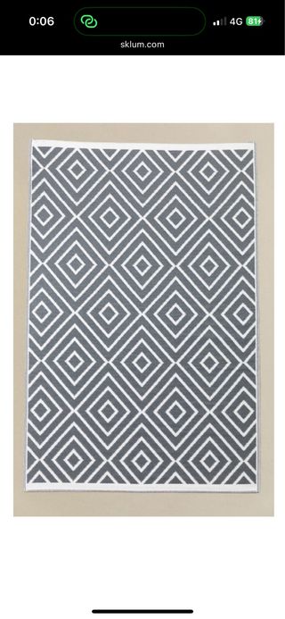 Alfombra exterior gris grafito y blanca
a extrenar