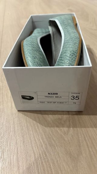 Zapatos planos Bonnet à Pompon talla 35