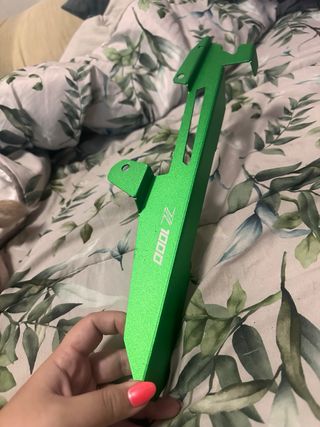 Soporte Kawasaki Z1000 Verde