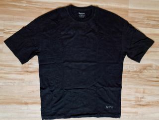 Camiseta Negra Bershka