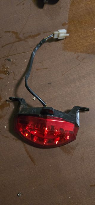 Luz trasera KTM Duke 125