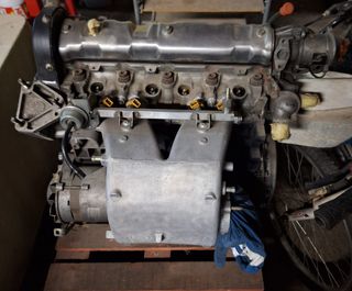 Motor Peugeot 205 GTI
