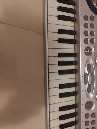 Piano electrónico infantil