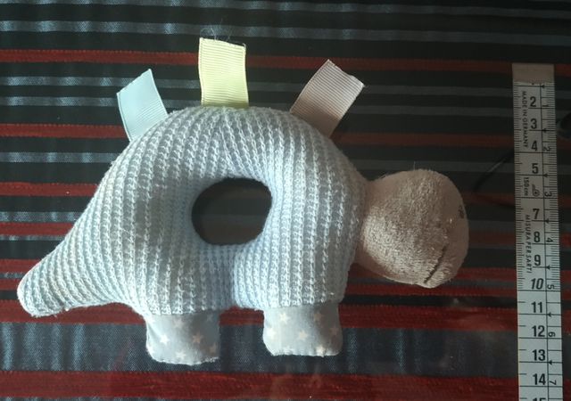 Peluches y sonajeros