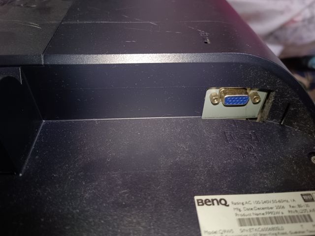 Se vende monitor Benq usado