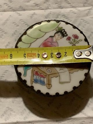 Scatola portagioie decorata con scena orientale
