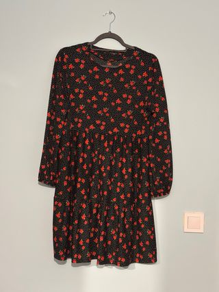 Vestido Sfera floral negro y rojo talla S