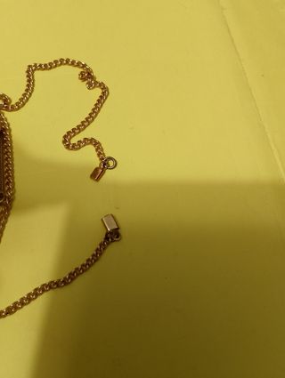 Collana vintage con sfera centrale oro