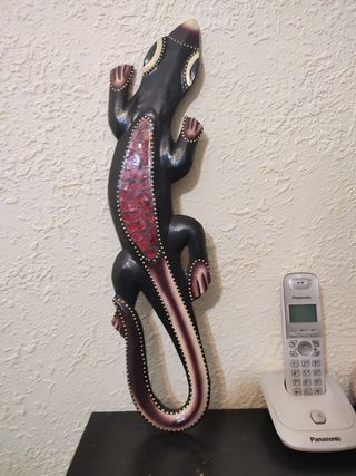 Lagartija decorativa de pared