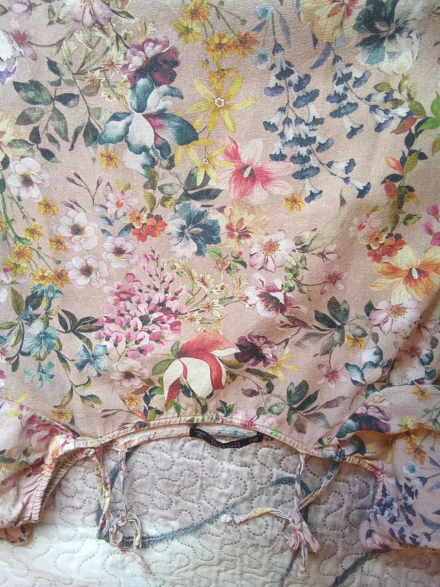 Vestido Zara Flores Rosa Talla XS