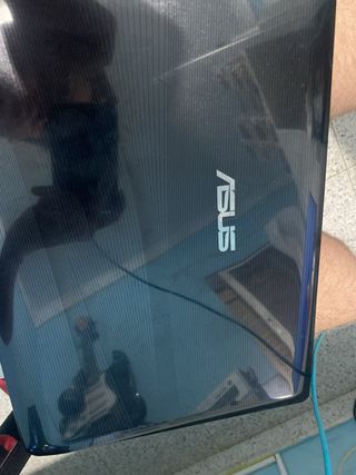 Portátil Asus Funcional