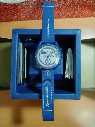 Orologio Swatch Omega Mission to Earthphase. Nuovo