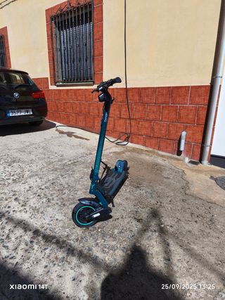 Patinete Eléctrico Cecotec Bongo Y65