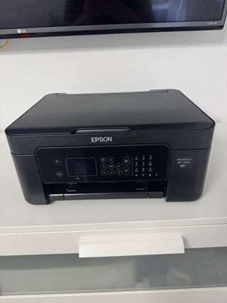 Impresora Epson WorkForce WF-2810 Negra