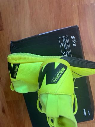 Botas de fútbol Nike Mercurial Amarillas