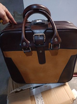 Maleta Vintage Marrón y Amarillo