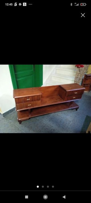 Cómoda antigua de madera