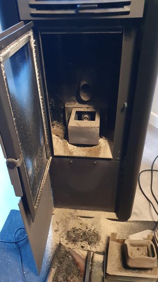 Tecnico de estufas de Pellet en Granada