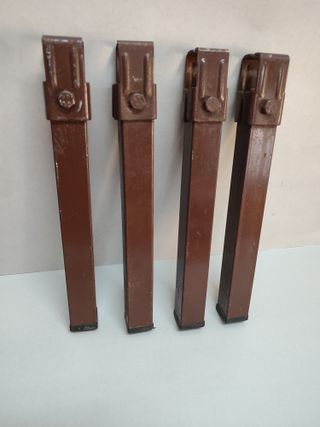 Patas Somier Cuadradas 27 CM Marrón