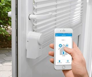 Cerradura de puerta inteligente Eqiva 142950A0